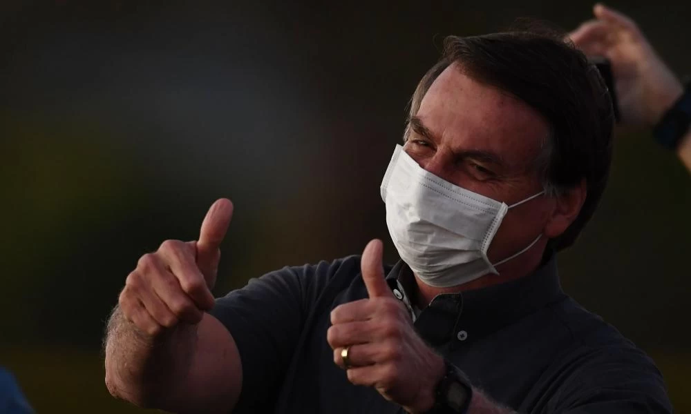 Για τρίτη φόρα θετικός σε τεστ κορονοϊού ο Μπολσονάρου